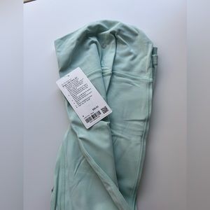 NWT LULULEMON LEGGINGS